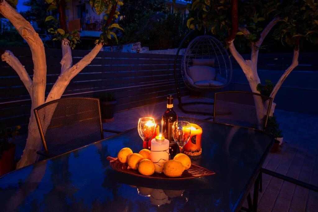 Lemon Garden Stylish Private Apartment Каламата Екстериор снимка