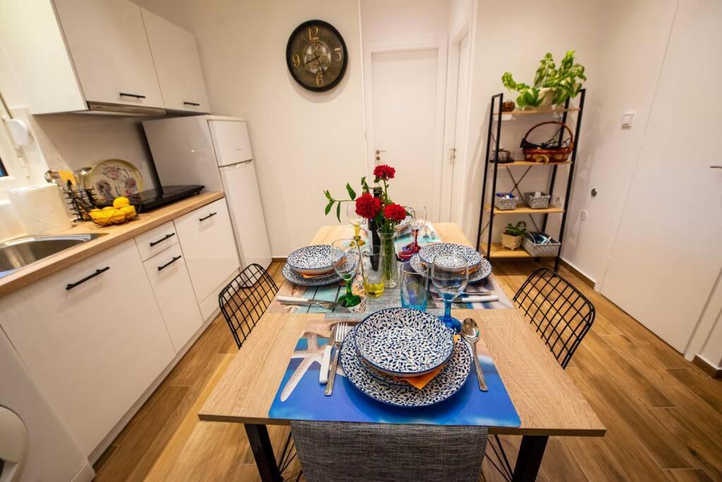 Lemon Garden Stylish Private Apartment Каламата Екстериор снимка