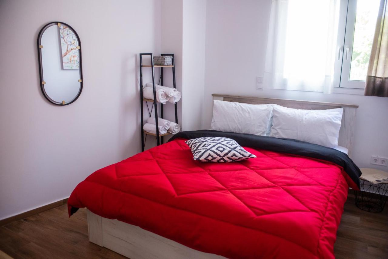 Lemon Garden Stylish Private Apartment Каламата Екстериор снимка